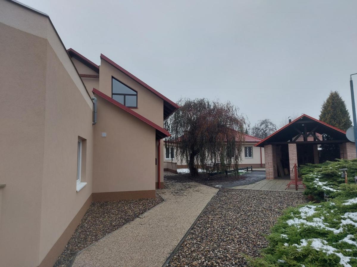 Penzion Tosa Klášterec nad Ohří 外观 照片